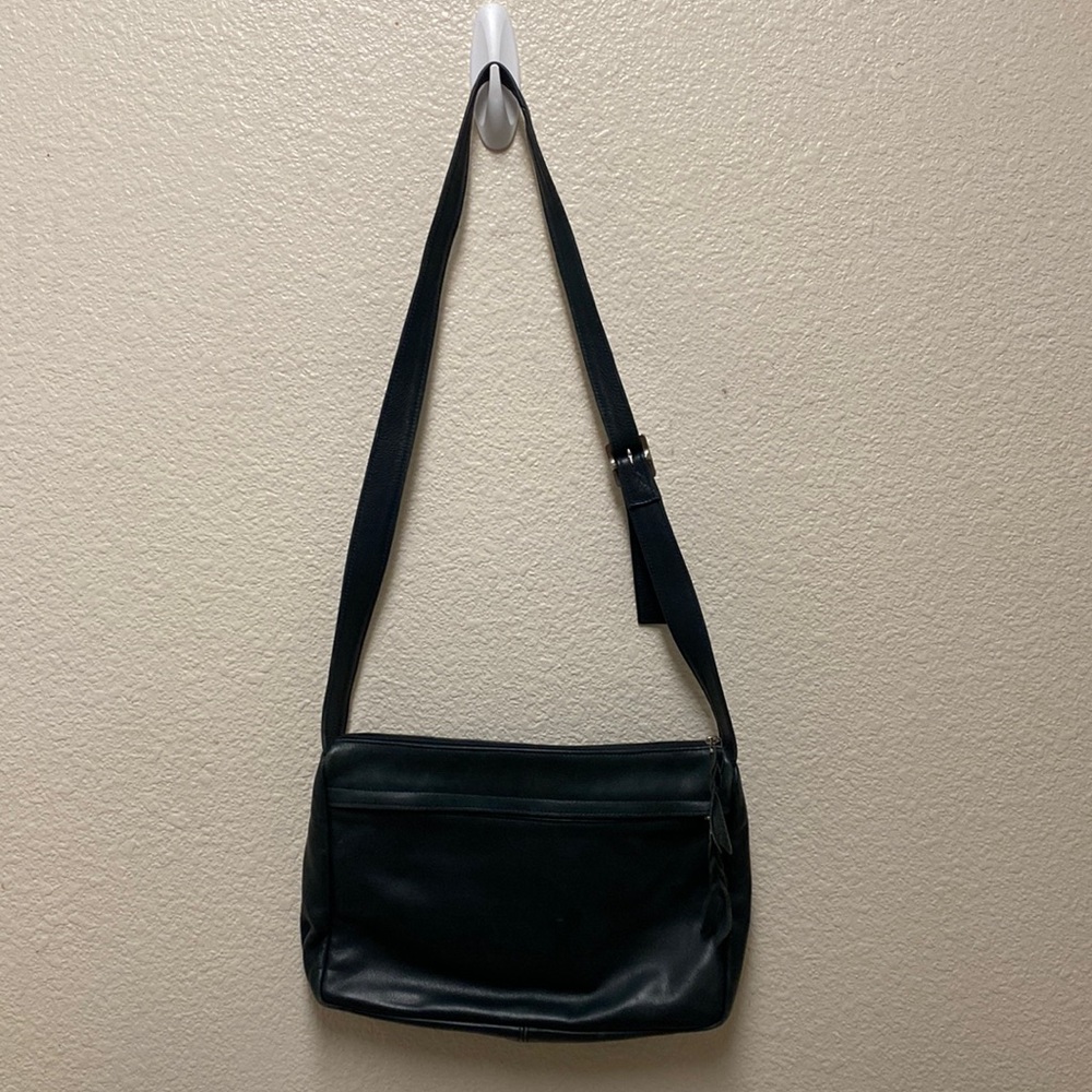 Sven Berkley USA Leather Shoulder Bag
